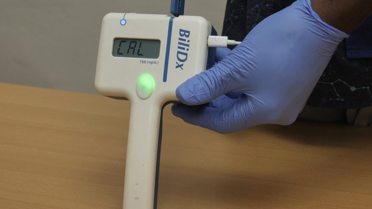 Pumani CPAP - Checking the flowmeters