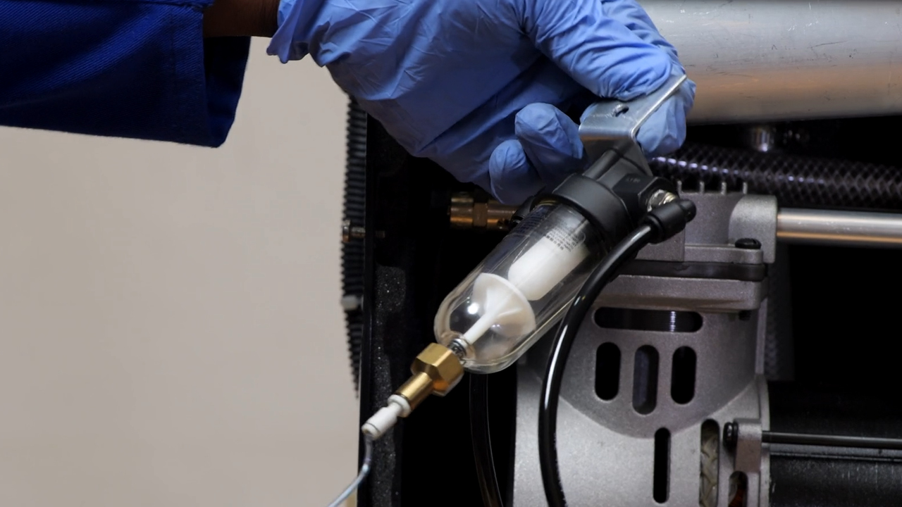 Pumani CPAP - Checking the flowmeters